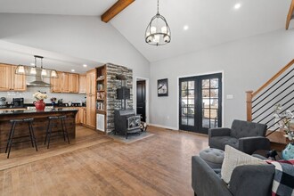 3358 3155 N in Moore, ID - Building Photo - Building Photo