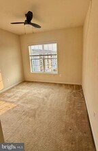 23479 Buckland Farm Terrace in Ashburn, VA - Building Photo - Building Photo