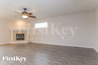 11123 N Lewis Ave in Kansas City, MO - Building Photo - Building Photo