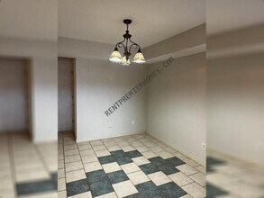 805 Woodward Ave in Moore, OK - Building Photo - Building Photo