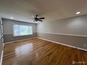 514-516-516 Carmine Ave in South Plainfield, NJ - Building Photo - Building Photo