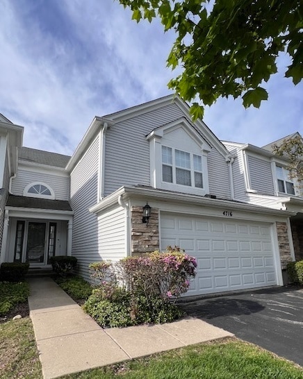 4716 Amber Cir in Hoffman Estates, IL - Building Photo - Building Photo