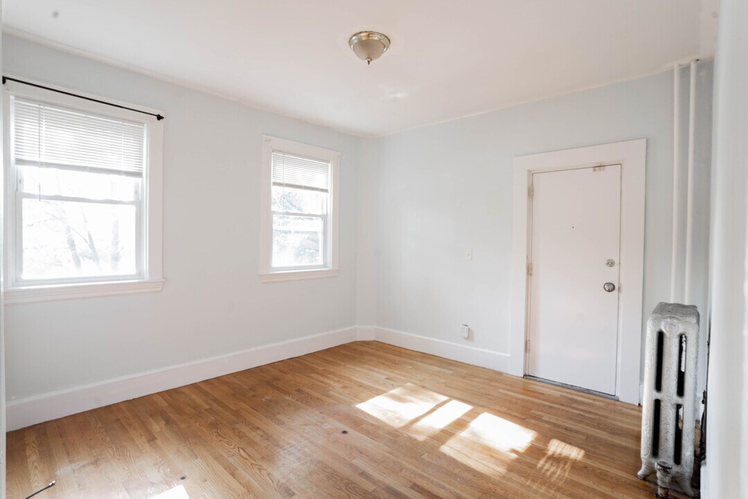 1789 Commonwealth Ave, Unit 3 in Boston, MA - Building Photo