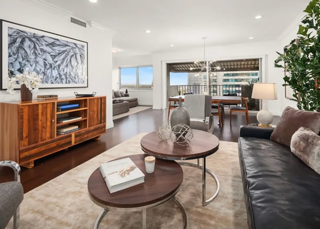 property at 10450 Wilshire Blvd