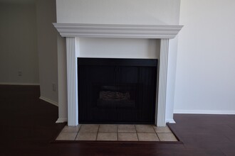 3960 Carpenter Ave, Unit 306 in Los Angeles, CA - Foto de edificio - Building Photo