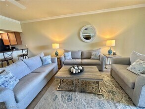 17941 Bonita National Blvd in Bonita Springs, FL - Foto de edificio - Building Photo