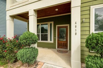 4610 Cashel Glen Dr in Houston, TX - Building Photo - Building Photo