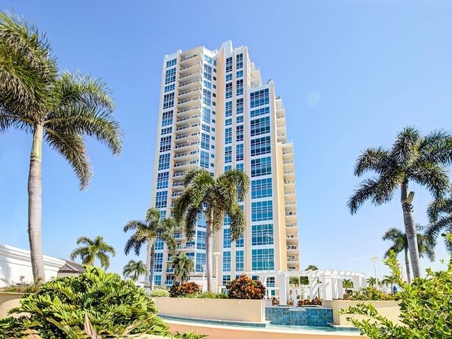 property at 400 Beach Dr NE