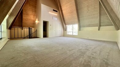 The Exchange in Alamo Heights, TX - Building Photo - Building Photo