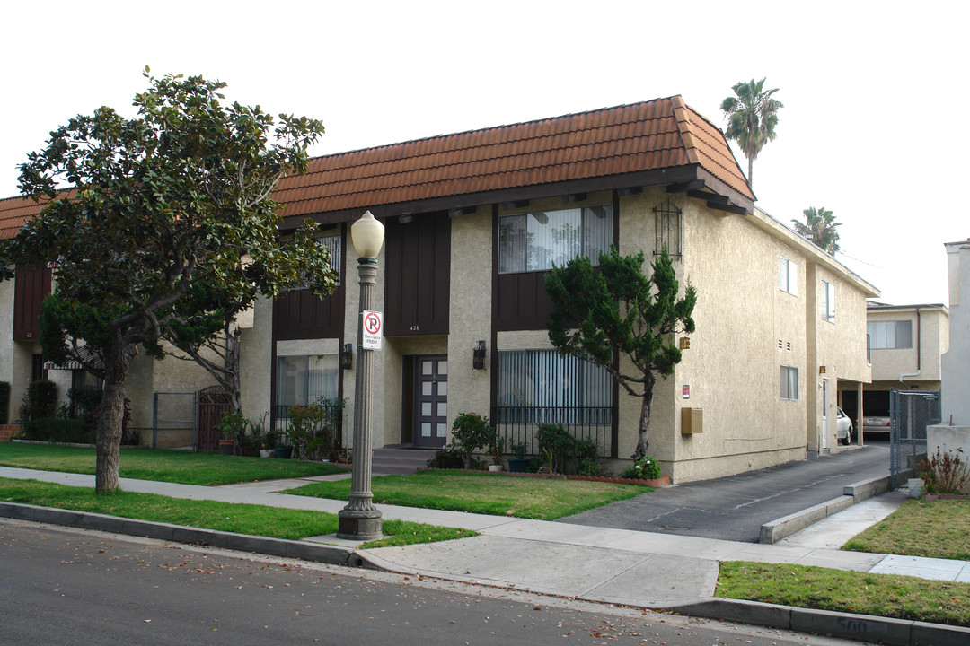 426 Wing St in Glendale, CA - Building Photo