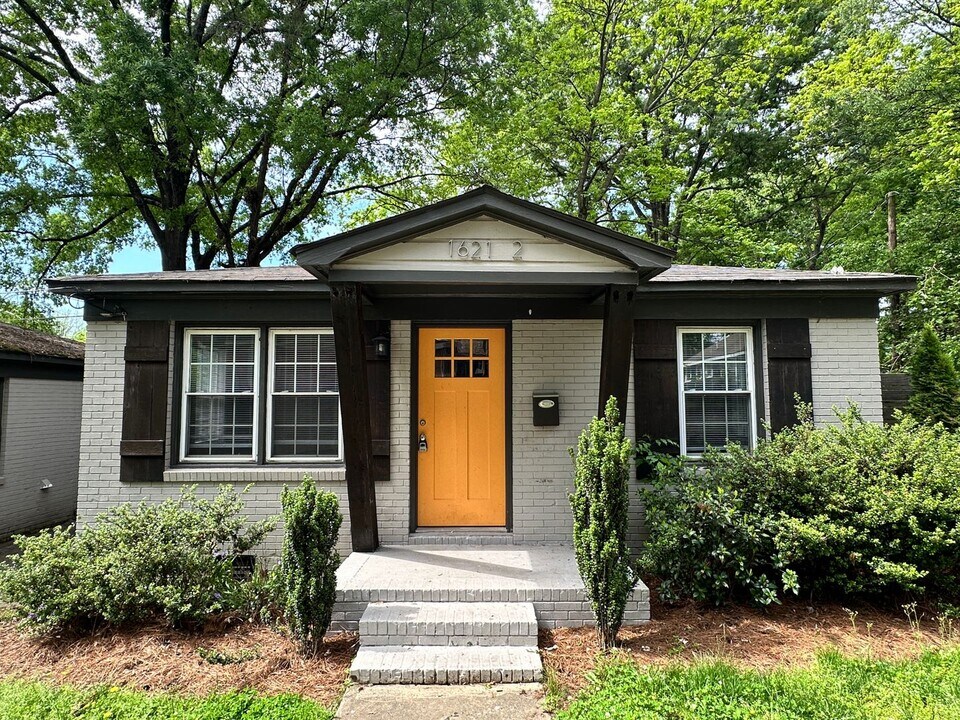 1621 Pegram St in Charlotte, NC - Building Photo