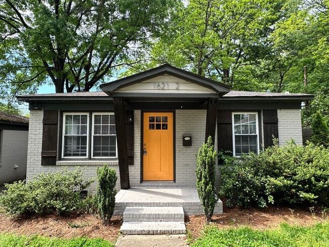 property at 1621 Pegram St