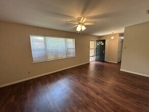 2218 Wendy Ln in Waco, TX - Building Photo - Building Photo
