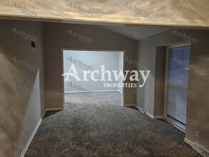 1600 W Elm Terrace in Olathe, KS - Building Photo - Building Photo