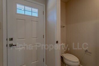 3002 Oaksmere Dr in Spartanburg, SC - Building Photo - Building Photo