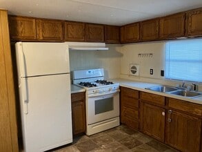 2900 Grand Ave in Kearney, NE - Building Photo - Building Photo