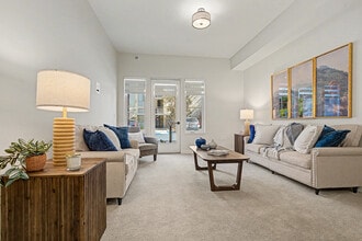 Coastal Senior Residences at The Park Lane in Monterey, CA - Building Photo - Interior Photo