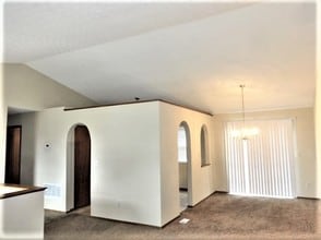 212 Charing Cross St in Galloway, OH - Building Photo - Building Photo