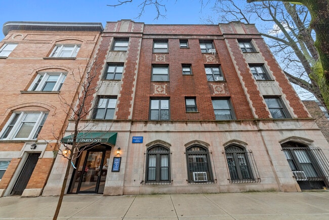 property at 645 W Barry Ave