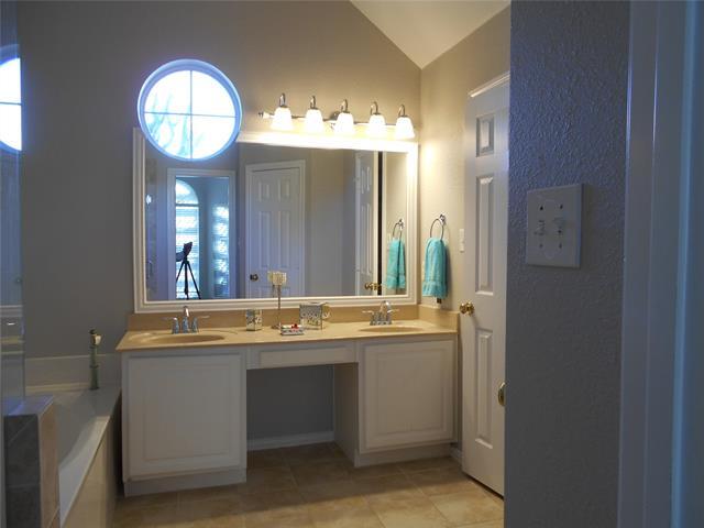 property at 4804 Holly Berry Dr