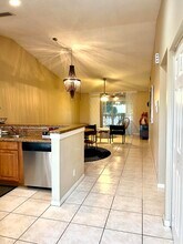 10930 Lakemore Ln in Boca Raton, FL - Building Photo - Building Photo