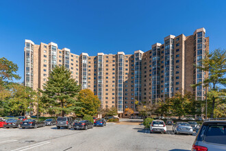 Montebello in Alexandria, VA - Building Photo - Building Photo