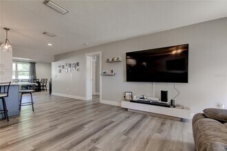 6401 S Adelia Ave in Tampa, FL - Building Photo - Building Photo