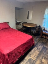 287 E Park Ave in Spartanburg, SC - Building Photo