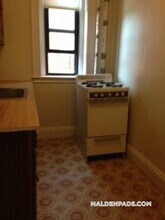 17-19-19 Washington St S, Unit 305 in Malden, MA - Building Photo - Building Photo