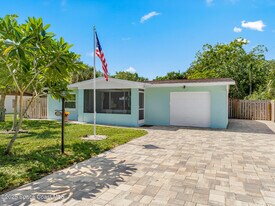 285 Le Jeune Dr in Merritt Island, FL - Building Photo