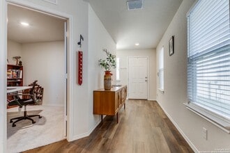 5911 Bluestem Wy in San Antonio, TX - Building Photo - Building Photo