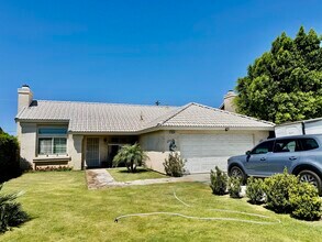 13539 Quinta Way in Desert Hot Springs, CA - Building Photo - Building Photo