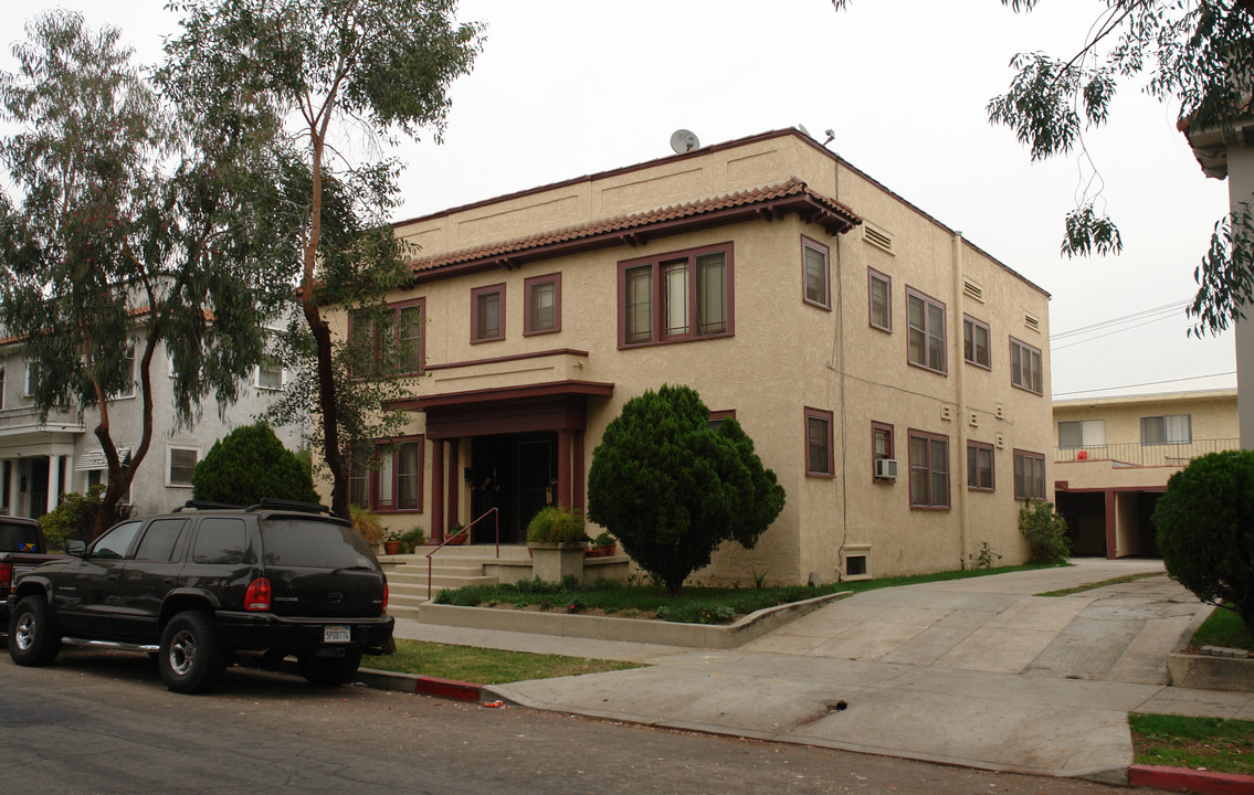 618 S Louise St in Glendale, CA - Foto de edificio