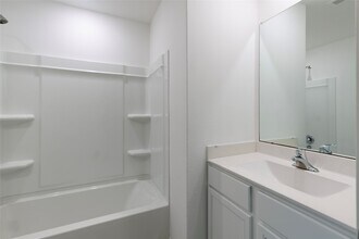 8115 Vacek Meadows Loop in Richmond, TX - Building Photo - Building Photo