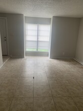3402 Lantern Ln in Baytown, TX - Building Photo - Building Photo