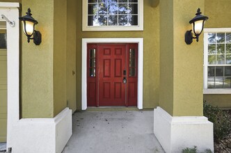 1601 Majestic View Ln in Orange Park, FL - Foto de edificio - Building Photo