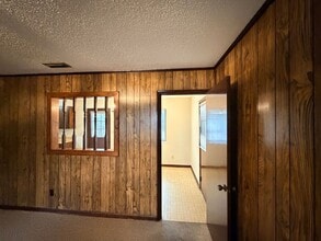 1000 Pineview Dr in Valdosta, GA - Building Photo - Building Photo