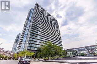 103 The Queensway in Toronto, ON - Building Photo