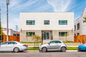 127 N Reno St in Los Angeles, CA - Building Photo - Building Photo