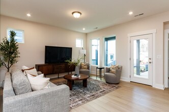 339 Parkland Dr in Pittsboro, NC - Building Photo - Building Photo