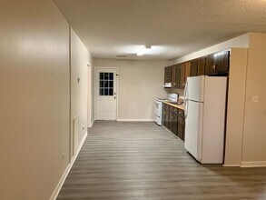 16942 Carter Cir in Athens, AL - Building Photo - Building Photo