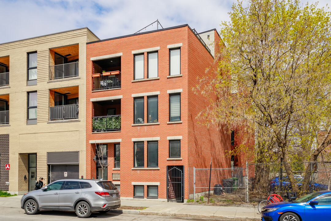 1169 Charlevoix St in Montréal, QC - Building Photo