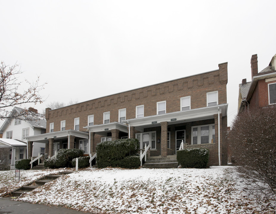 1937-1945 N 4th St in Columbus, OH - Building Photo