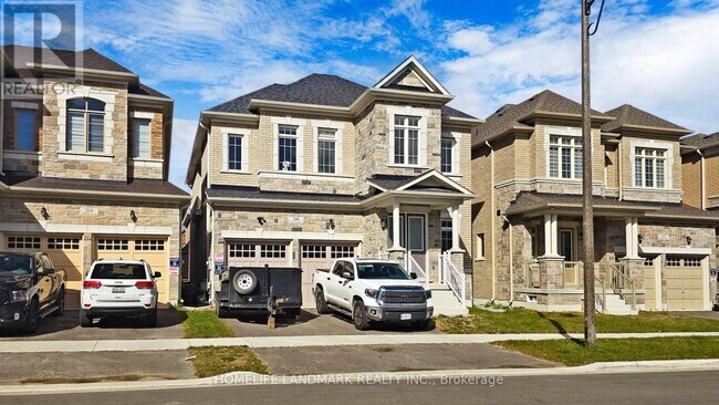 208 Wesmina Ave in Whitchurch-Stouffville, ON - Building Photo - Building Photo