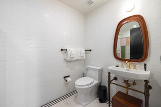 Freeman Residences in New York, NY - Building Photo - Interior Photo