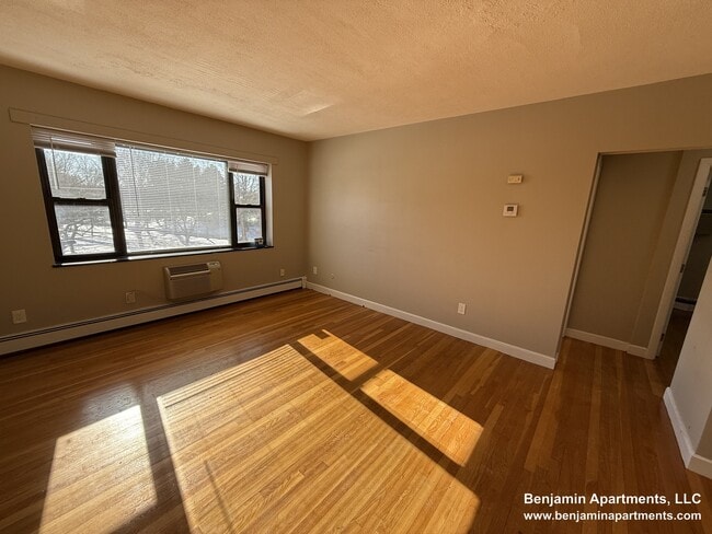 274 Grove St, Unit 1