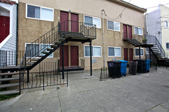 2641 Harrison St in San Francisco, CA - Building Photo - Building Photo