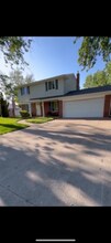 23675 Maude Lea St in Novi, MI - Building Photo - Building Photo
