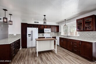 3521 W Detroit St in Chandler, AZ - Building Photo - Building Photo