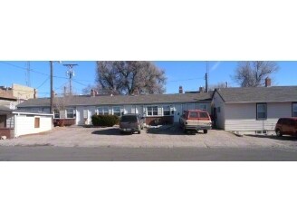 Knotty Pines Apartments in Cheyenne, WY - Foto de edificio